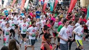 La San Fermín Marathon reúne a cientos de corredores en Pamplona