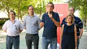 Eduardo Madina (PSOE) llama a los indecisos a sumarse el domingo "a la segunda oportunidad para el cambio"