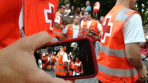 Los 350 voluntarios que colaborarán con Cruz Roja estarán presentes en más de cien actos de San Fermín