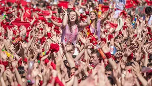M&aacute;s de 10 trayectos diarios: se ofrecen 15.000 plazas para viajar de Zaragoza a Pamplona durante los Sanfermines