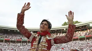 El 'monarca' Roca Rey se hace con el trono de Pamplona