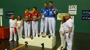 Olaizola y Albisu se llevan con autoridad el torneo de San Fermín (22-14)