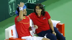 Feliciano logra primer punto en Davis ante Rumanía tras imponerse a Copil