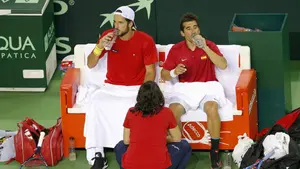 Feliciano y Marc L&oacute;pez caen en dobles ante Ruman&iacute;a en Davis