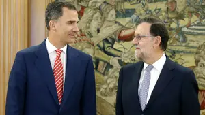 Sigue el embrollo político: Rajoy acepta el encargo del Rey de intentar conseguir apoyos, pero no concreta si irá a la investidura