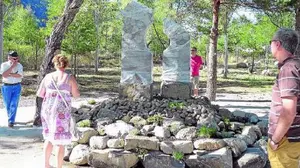 Biescas recuerda a las víctimas de la tragedia del camping en el XX aniversario