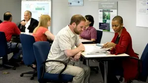 Navarra registra en septiembre 383 parados más, un total de 39.282 personas sin empleo