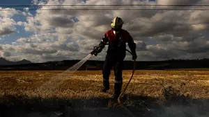 Las ofertas públicas de empleo de los próximos tres años incluirán un total de 55 plazas de bomberos