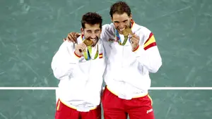 Dobles de oro: Rafa Nadal y Marc López doblegan en la final a la pareja rumana