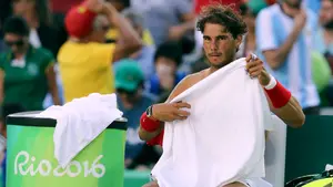 Nadal peleará por la medalla de bronce tras caer en la semifinal con el argentino Del Potro