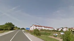 Como un loco y sin carné por las calles de su pueblo: así pillan a un menor conduciendo por Lacunza 