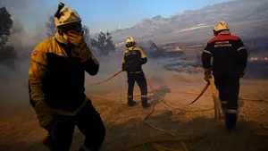 El incendio forestal ha arrasado unas 3.000 hectáreas a través de su paso por la Zona Media