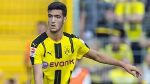 El navarro del Borussia Dortmund Mikel Merino, convocado con la sub'21 para dos partidos oficiales
