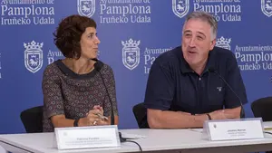 Asirón no apoya a la policía por su intervención con los 'okupas' y les retira las porras para evitar que intervengan de nuevo