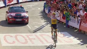 El holandés Robert Gesink gana la etapa reina y Quintana sigue líder