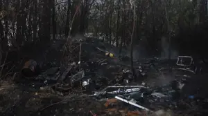 Un incendio en unos matorrales próximos a Buztintxuri sobresalta a los primeros conductores de este martes en Pamplona