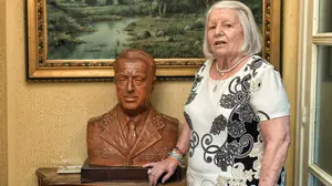 La hija de Sanjurjo a Joseba Asirón: "Si quieren exhumar a mi padre, me tendrán que llevar por delante"