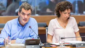 Aprobada la extensión de la banda ancha en Navarra con el apoyo de todos los partidos excepto Podemos