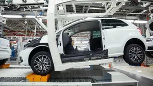 Volkswagen Navarra aprovecha las vacaciones y prepara su planta para la llegada del nuevo Polo A07