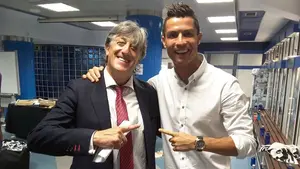 Buen humor y bromas en las redes sociales por la foto de Martín Monreal junto a Cristiano Ronaldo