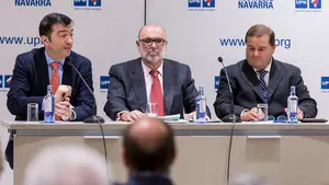 El periodista Díaz Herrera en Pamplona: "ETA dejó de matar hace seis años pero su sector político sigue convulsionando Navarra"