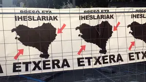 Piden a Bildu que "deje de apropiarse de los barrios de Pamplona para desarrollar su política a favor de los presos etarras"