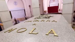 La familia del general Mola decide retirar los restos de la Cripta de los Caídos antes de que Asirón ejecute las exhumaciones