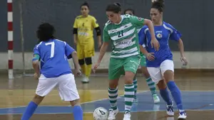 El Txantrea estrena su casillero de puntos ante el Ourense con un empate en el pabellón Arrosadía