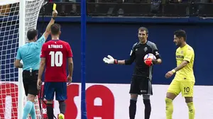 Mario Fernández se retiró de la portería por unas molestias en la región posterior del muslo izquierdo