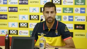 David Garc&iacute;a, jugador de la UD Las Palmas: "Osasuna se juega mucho y habr&aacute; que estar muy atentos"