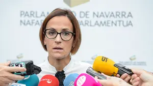 Chivite critica que el Gobierno tenga a Bildu como socio porque no condena la violencia y pide fomentar la convivencia pacífica