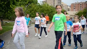 Las fotografías de la II Maratón del Niño que ha reunido a decenas de grandes y pequeños corredores en la Ciudadela