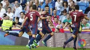 El Eibar conquista un punto histórico en el estadio Santiago Bernabéu ante un Real Madrid fundido