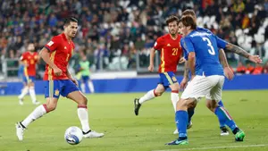 España logra un empate ante Italia en Turín, pero se deja dos puntos de penalti en el minuto 82