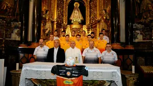 El Aspil Vidal de Tudela realiza la tradicional visita a Santa Ana, patrona de la capital ribera