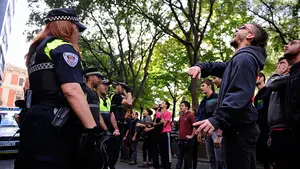 Los sindicatos municipales le paran los pies a Bildu: defienden la intervención policial frente a los okupas