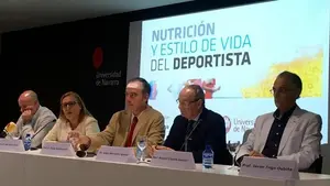 La Universidad de Navarra debate estrategias para optimizar deporte y nutrición