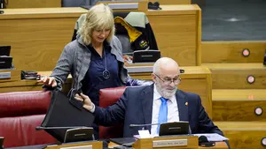 Ollo responde a UPN: "La imposición del euskera en Navarra que tanto critican sólo existe en sus mentes calenturientas"