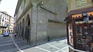 Arrestan en Pamplona a un hombre como presunto agresor sexual de una chica de 27 años en un domicilio del Casco Viejo