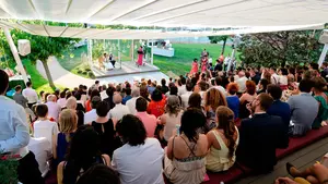 Nuevos estilos de boda en Navarra: El Complejo Castejón estrena nuevos espacios como anfiteatro, jardines y zonas de baile