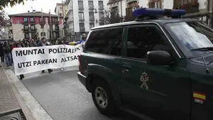 La Guardia Civil remite a la juez el informe que acredita que la "brutal" paliza a los dos agentes en Alsasua es delito de terrorismo
