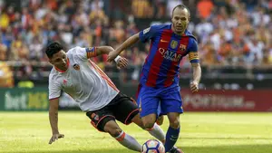 Los jugadores de la LIga Santander Andrés Iniesta, Koke y Toni Kroos también aspiran al Balón de Oro