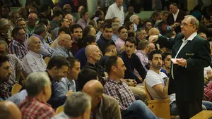 La pelota no se detiene. Los navarros Bengoetxea III y Abel Barriola ser&aacute;n protagonistas en el Labrit