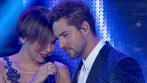 La actuación más emotiva del concierto de 'OT, El reencuentro': Bisbal y Chenoa vuelven a cantar 'Escondidos'