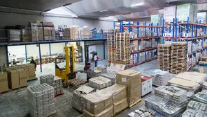 Una cadena de supermercados reparte en Navarra 4 toneladas de alimentos en beneficio de los más desfavorecidos