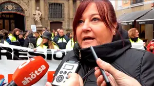 Dos horas sin zona azul en Pamplona: los controladores protestan por la última agresión a una compañera