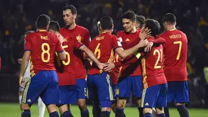 El navarro Nacho Monreal se estrena con España y marca su primer gol en un partido oficial ante Macedonia