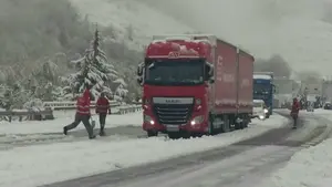 Navarra, a la espera de una masa de aire polar: la revolución del tiempo obliga a duplicar el número de quitanieves