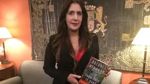 Dolores Redondo, ganadora del premio Planeta: "Cuando vuelva a escribir, Navarra estará en mis pensamientos y en mi corazón"