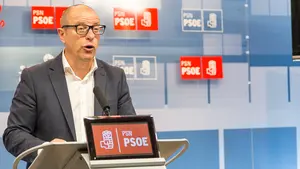 Califican de "nefasta y dudosa" la gestión de Solana con respecto a la OPE de Educación en Navarra